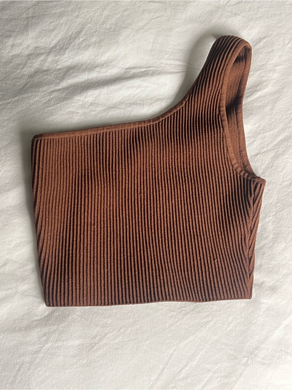 Babaton One-Shoulder Ribbed Crop Top in Brown